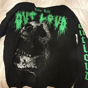 Adika size small long sleeve live life out loud shirt!!
